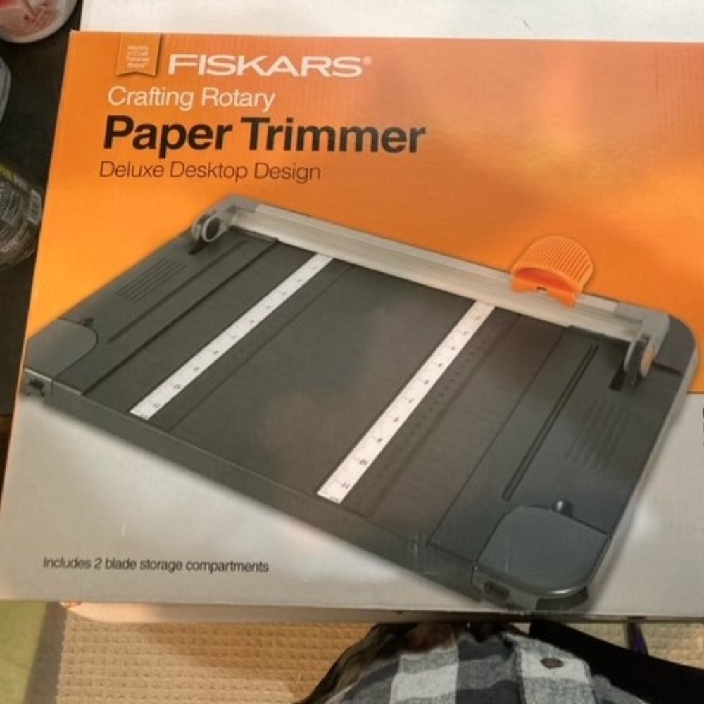 Fiskars Cutting Rotary Paper Trimmer 17 X 11.5 in